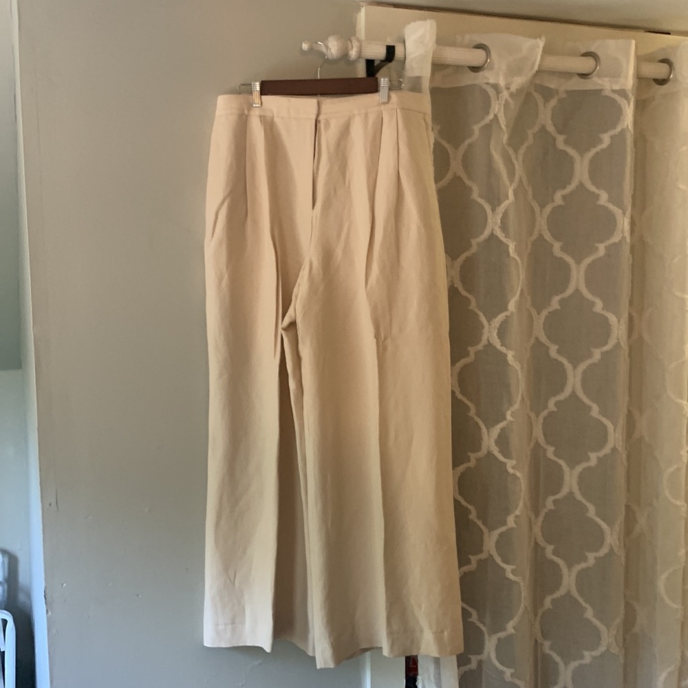 Tan Linen Wide leg pants for that next summer picnic!